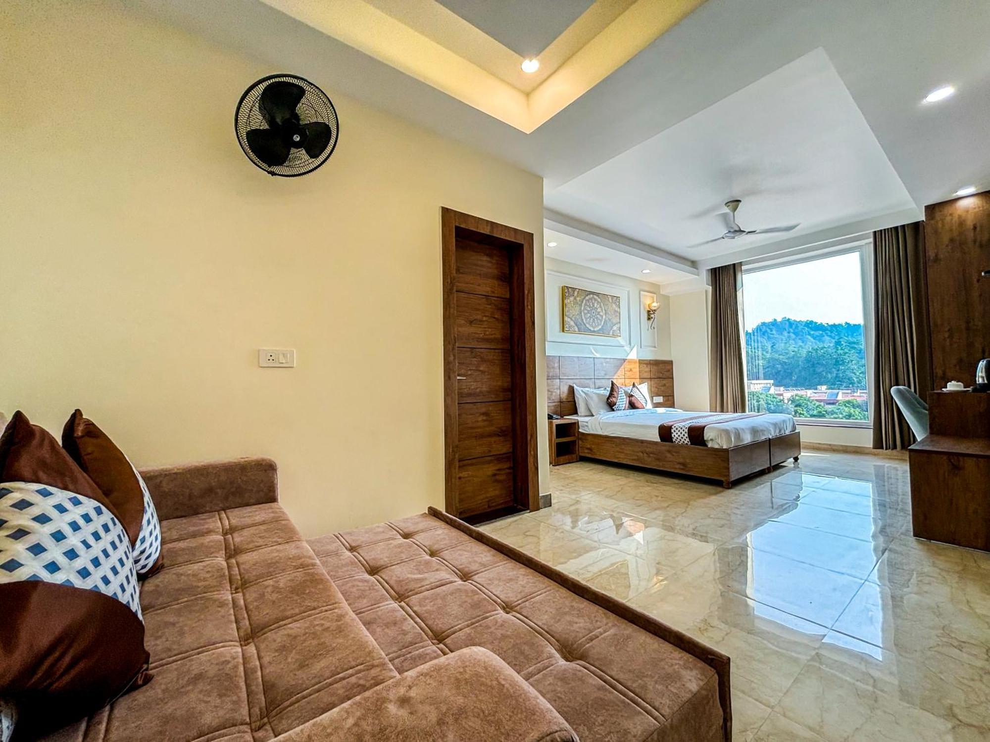 Hotel Nirvana Bliss, Behind Parmarth Niketan Rišikéš Exteriér fotografie