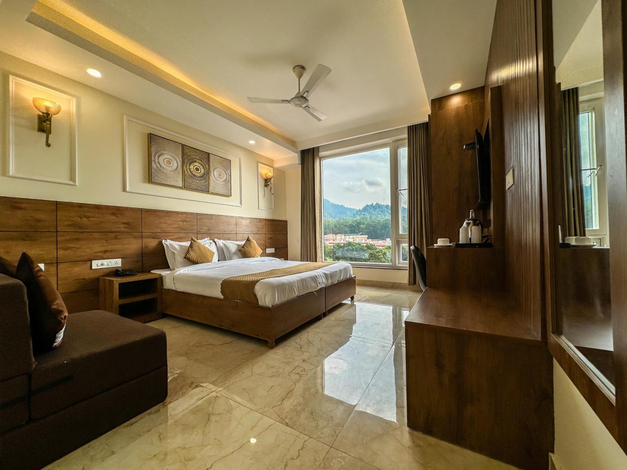 Hotel Nirvana Bliss, Behind Parmarth Niketan Rišikéš Exteriér fotografie